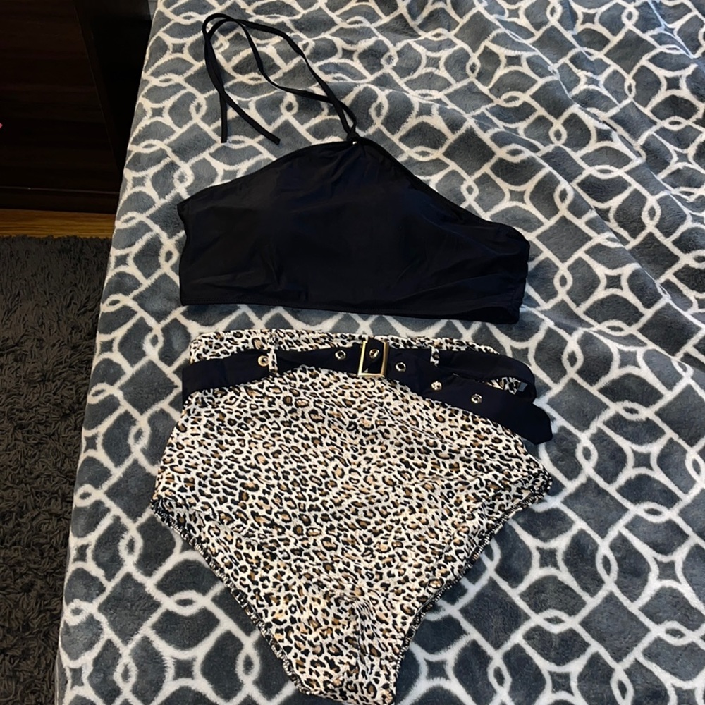 2 piece bathing suit